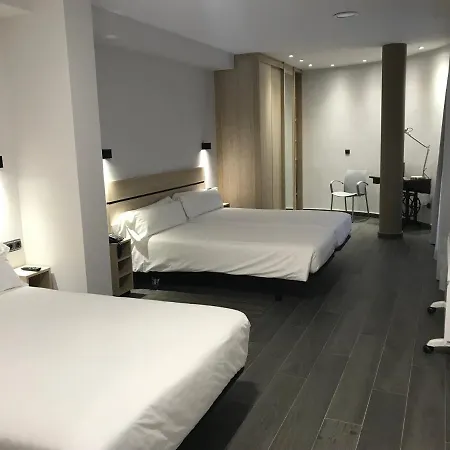 Olarain Apartament *