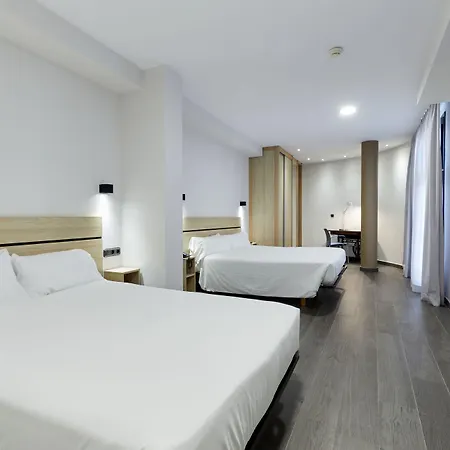 欧拉莱茵酒店 *