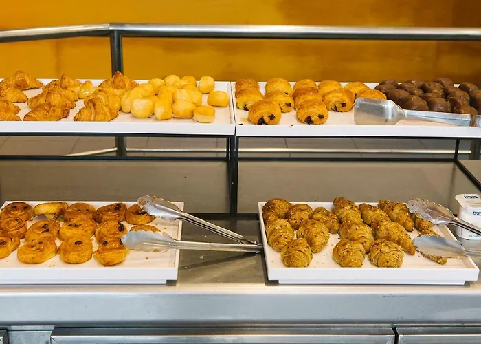 Olarain Apartament *